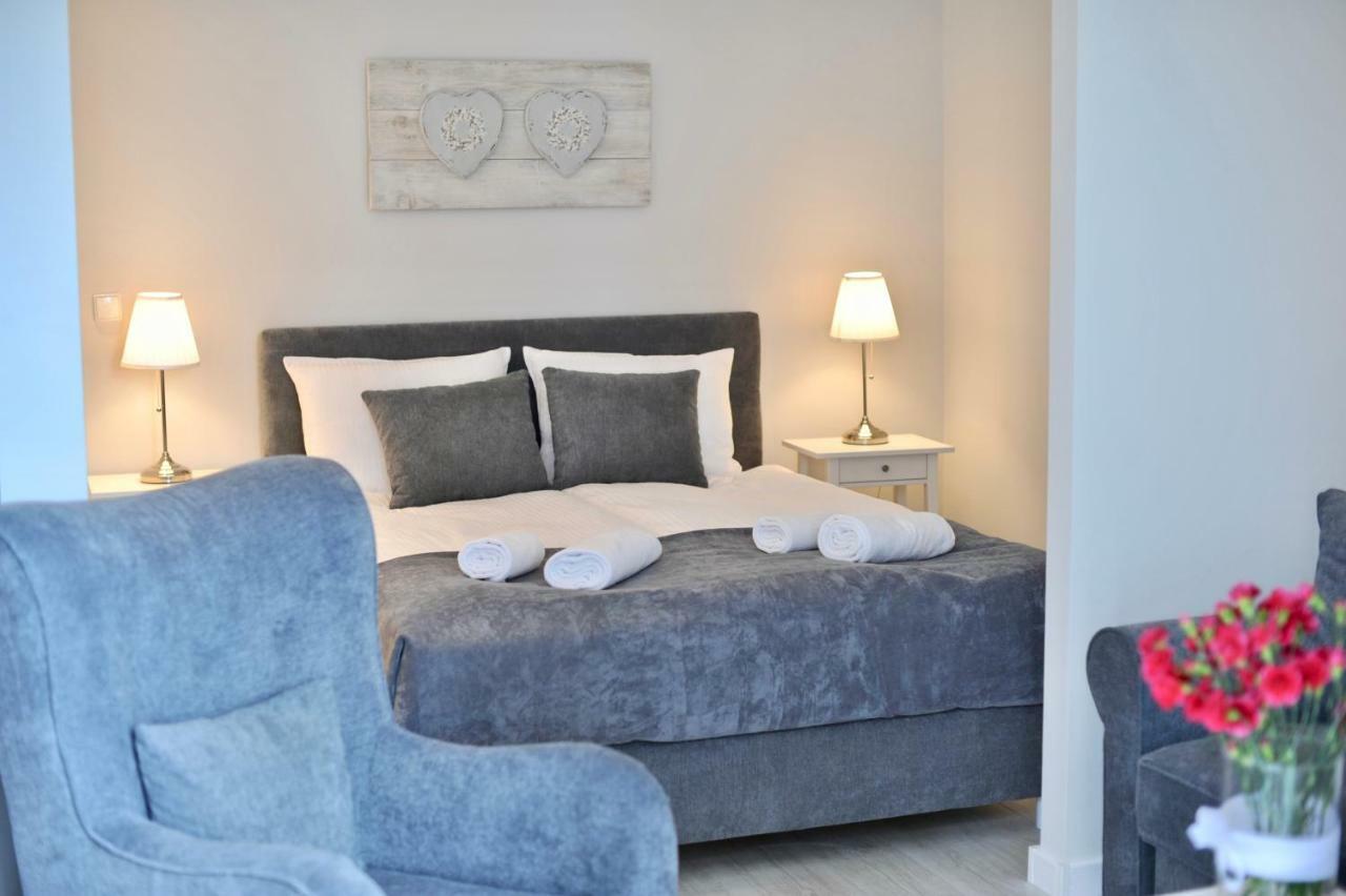 Apartamenty Porto Eli Rowy  Dış mekan fotoğraf