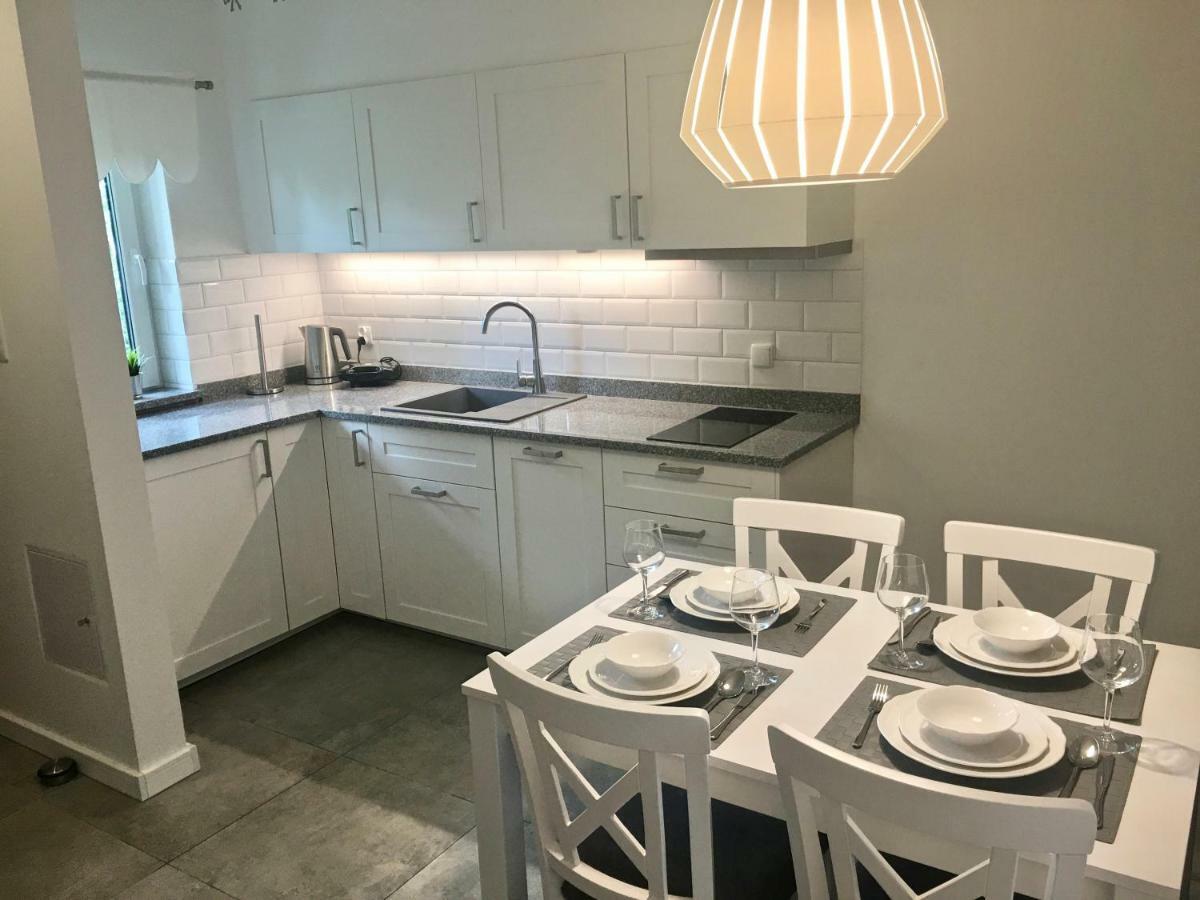 Apartamenty Porto Eli Rowy  Dış mekan fotoğraf