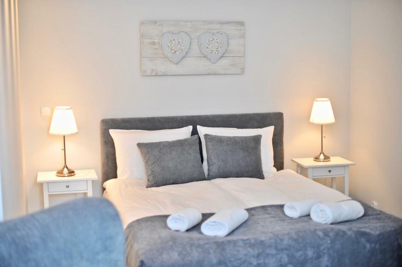 Apartamenty Porto Eli Rowy  Dış mekan fotoğraf